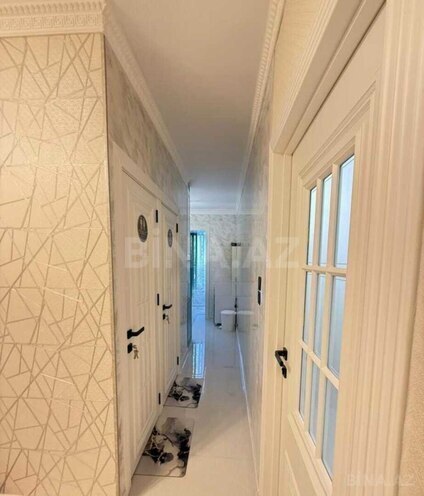 Satılır 4 otaqlı köhnə tikili 110 m², İnşaatçılar m., photo 8 from 14