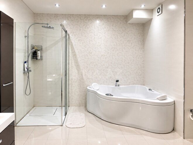 Продаётся 4-комн. новостройка 210 м², Насиминский  р., photo 15 from 18