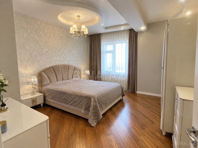 İcarəyə verilir 2 otaqlı yeni tikili 115 m², 28 May m., photo 3 from 8