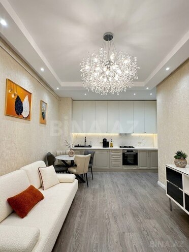 Продаётся 3-комн. новостройка 79 м², м. Иншаатчылар, photo 1 from 13