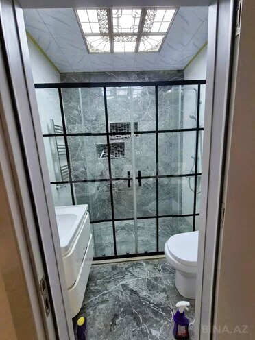 İcarəyə verilir 3 otaqlı yeni tikili 110 m², 28 May m., photo 7 from 11