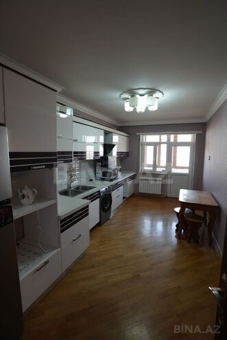 Сдаётся 4-комн. новостройка 180 м², м. Насими, photo 1 from 14