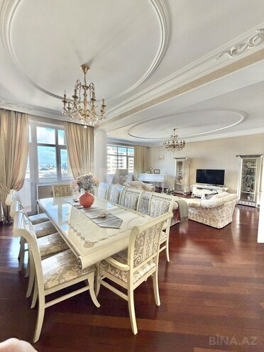Продается 3-комн. новостройка 170 м², м. Элмляр Академиясы, photo 1 from 23