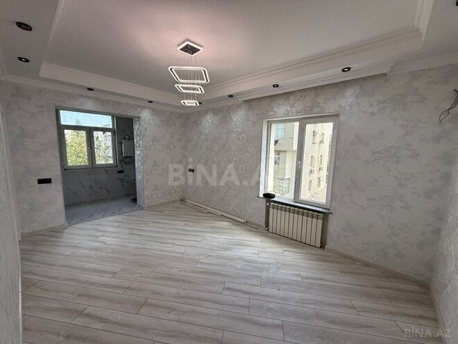 Satılır 2 otaqlı köhnə tikili 40 m², Xalqlar Dostluğu m., photo 1 from 12
