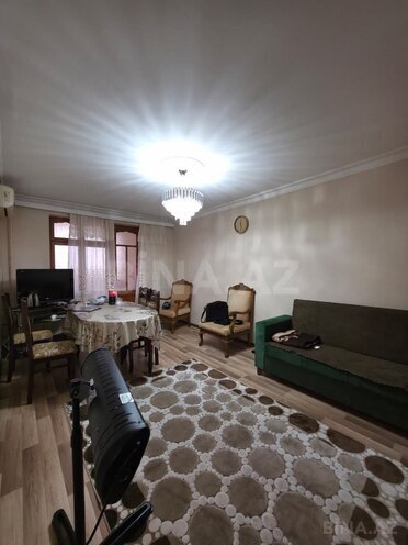 Satılır 2 otaqlı köhnə tikili 55 m², 8 Noyabr m., photo 1 from 12