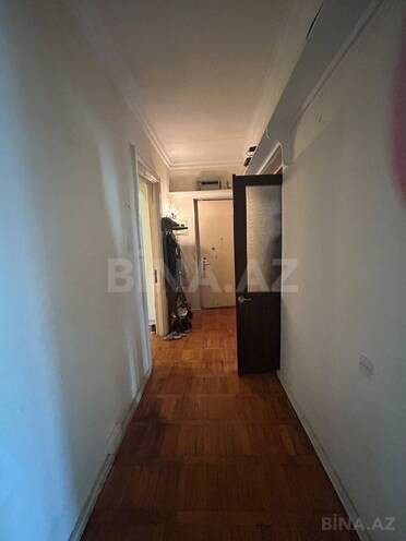Satılır 5 otaqlı köhnə tikili 110 m², Yasamal q., photo 12 from 17