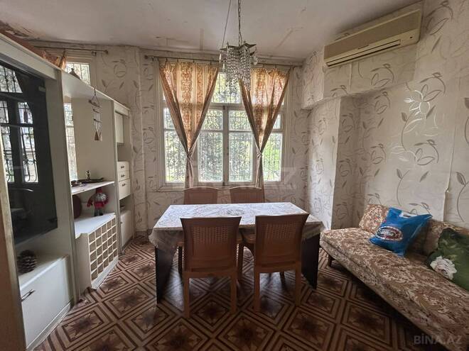 Satılır 5 otaqlı köhnə tikili 110 m², Yasamal q., photo 9 from 17