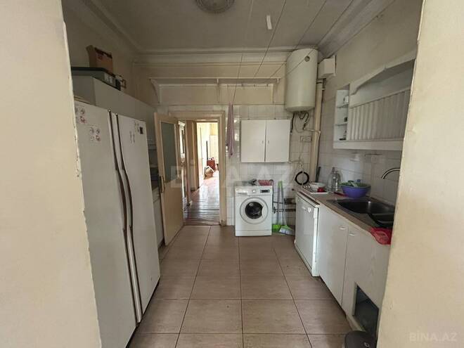Satılır 5 otaqlı köhnə tikili 110 m², Yasamal q., photo 11 from 17