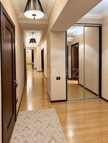 Satılır 4 otaqlı yeni tikili 190 m², 28 May m., photo 10 from 12