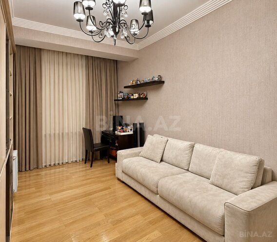 Satılır 4 otaqlı yeni tikili 190 m², 28 May m., photo 8 from 12