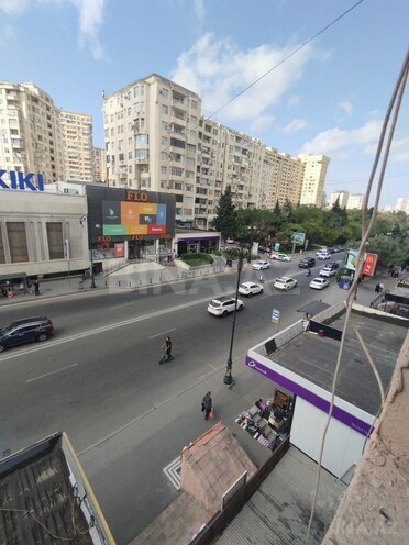 Продается 3-комн. вторичка 65 м², м. Мемар Аджеми, photo 3 from 11