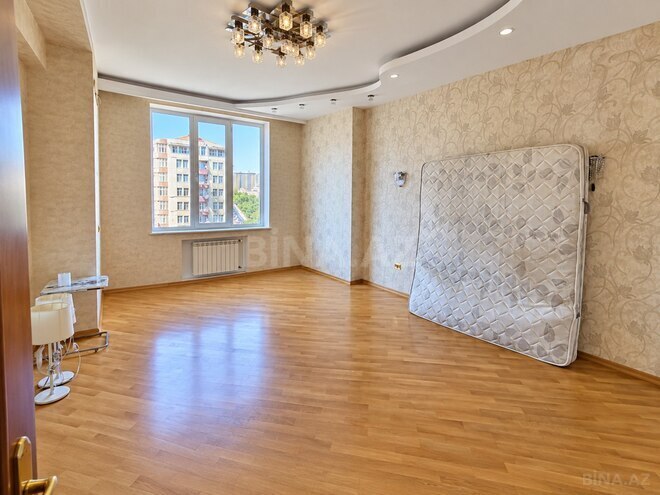 Продаётся 4-комн. новостройка 200 м², м. 28 мая, photo 9 from 21