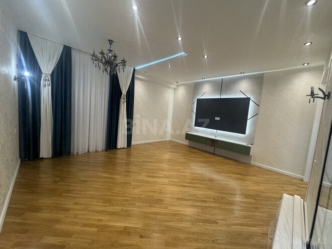 Продаётся 3-комн. новостройка 110 м², м. Ази Асланов, photo 1 from 19