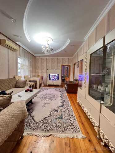 Satılır 4 otaqlı həyət evi/bağ evi 125 m², Qaraçuxur q., photo 1 from 15