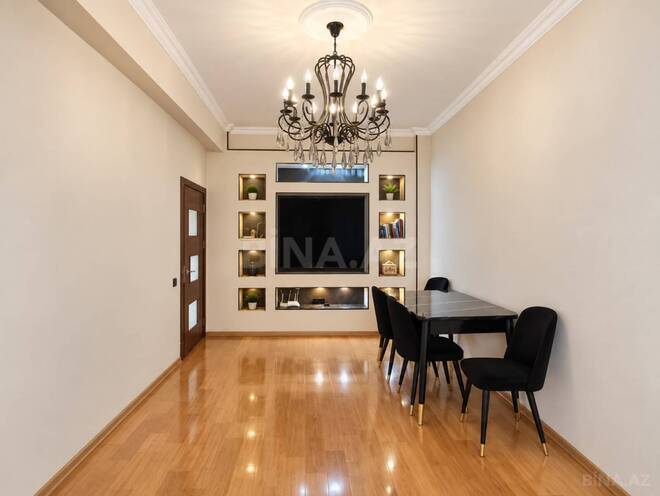 Продаётся 2-комн. новостройка 62 м², Абшеронcкий  р., photo 1 from 16