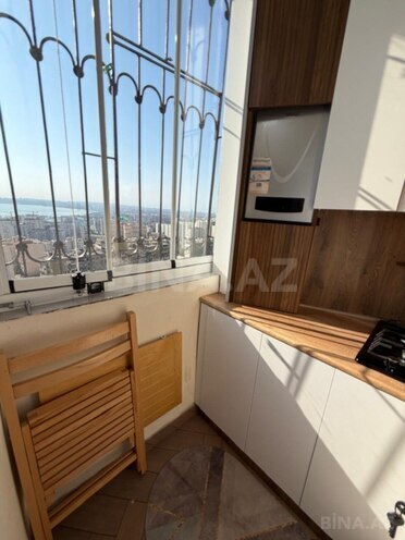 Продаётся 3-комн. вторичка 65 м², Хатаинский р., photo 16 from 17