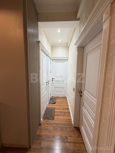 Продаётся 3-комн. вторичка 65 м², Хатаинский р., photo 10 from 17