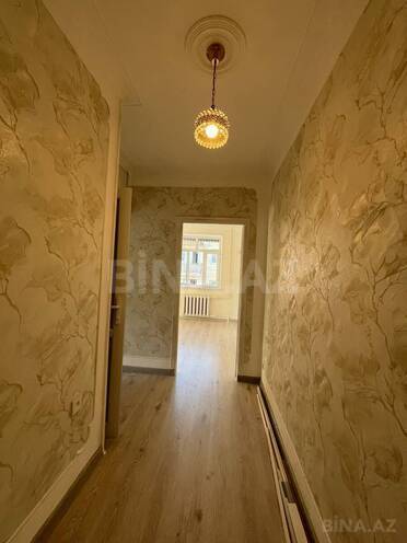 Satılır 2 otaqlı köhnə tikili 45 m², Qaraçuxur q., photo 4 from 9