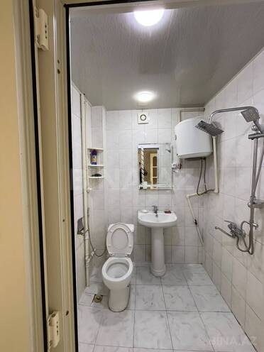 Satılır 2 otaqlı köhnə tikili 45 m², Qaraçuxur q., photo 8 from 9