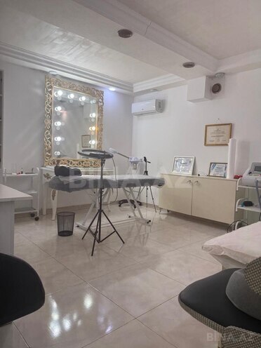 Сдается  объект 200 м², м. Элмляр Академиясы, photo 1 from 26