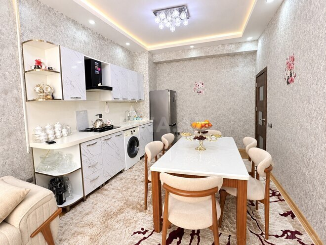 Продаётся 2-комн. новостройка 51 м², м. Кара Караев, photo 4 from 18