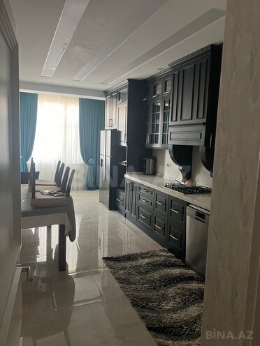Satılır 3 otaqlı yeni tikili 145 m², 8-ci mikrorayon q., photo 10 from 12