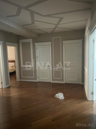 Satılır 3 otaqlı yeni tikili 145 m², 8-ci mikrorayon q., photo 11 from 12