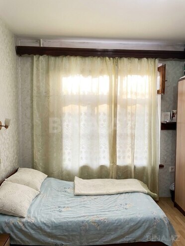 Продаётся 2-комн. вторичка 66 м², м. Ази Асланов, photo 1 from 6