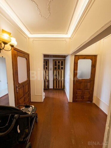 Продаётся 3-комн. вторичка 83 м², м. Ази Асланов, photo 5 from 7