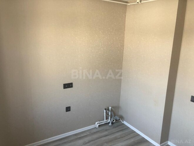 Продаётся 2-комн. вторичка 65 м², м. Ази Асланов, photo 4 from 7