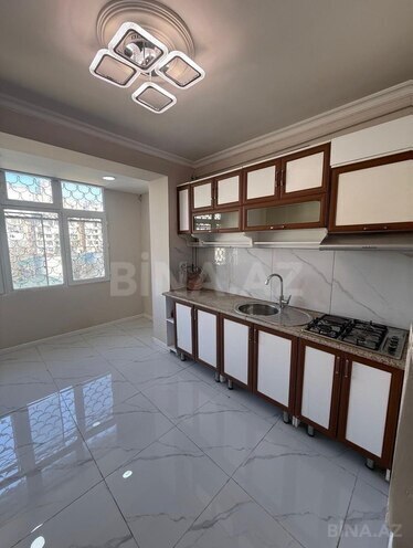 Продаётся 3-комн. вторичка 93 м², м. Ази Асланов, photo 5 from 14