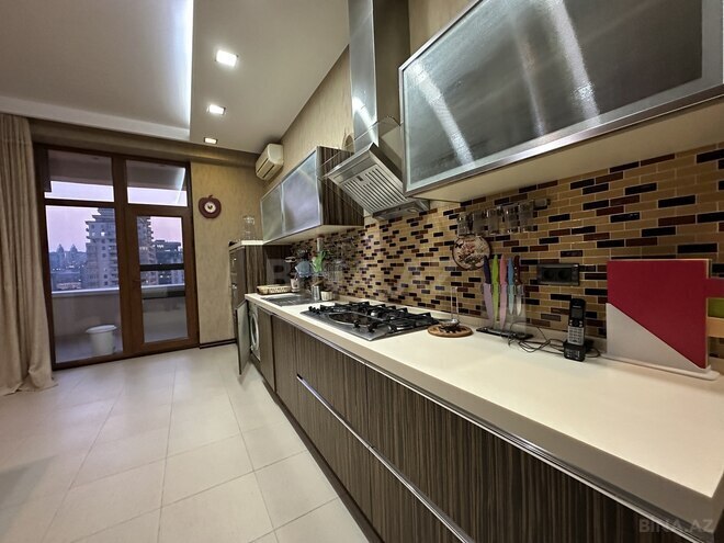 Сдается 4-комн. новостройка 230 м², м. Сахил, photo 24 from 31