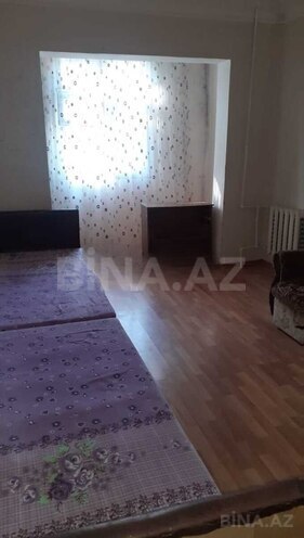Продаётся 2-комн. вторичка 65 м², м. Ахмедлы, photo 1 from 8
