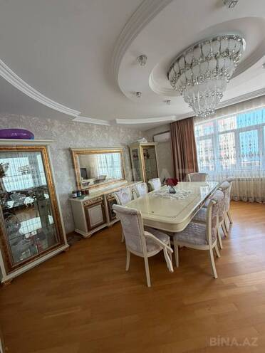 Продается 3-комн. новостройка 135 м², photo 1 from 16
