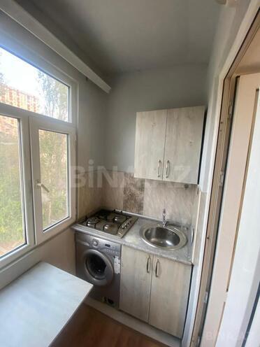 Продается 2-комн. вторичка 40 м², м. Ази Асланов, photo 5 from 11