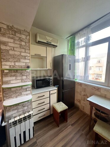 Продаётся 3-комн. вторичка 48 м², м. Ази Асланов, photo 8 from 14