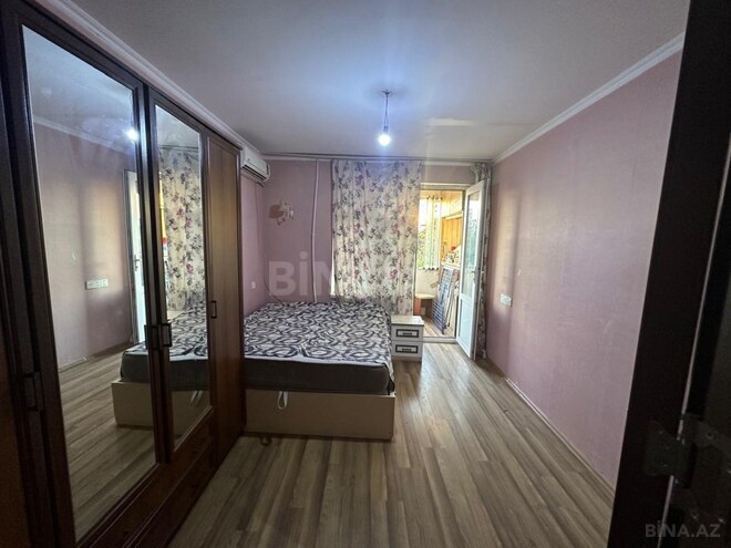 Продаётся 3-комн. вторичка 48 м², м. Ази Асланов, photo 6 from 14