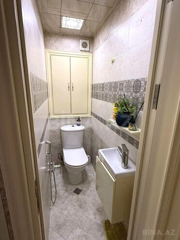 Продается 3-комн. вторичка 70 м², м. Гянджлик, photo 13 from 16