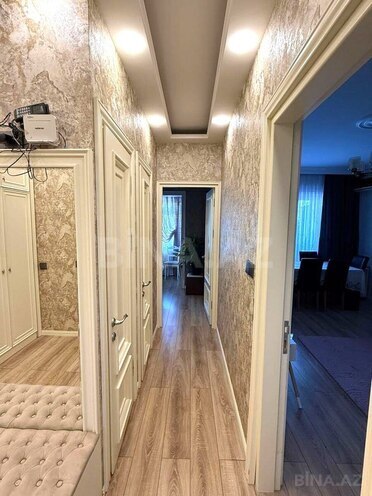 Продается 3-комн. вторичка 70 м², м. Гянджлик, photo 3 from 16