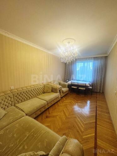 Продаётся 4-комн. вторичка 85 м², м. Ахмедлы, photo 1 from 15