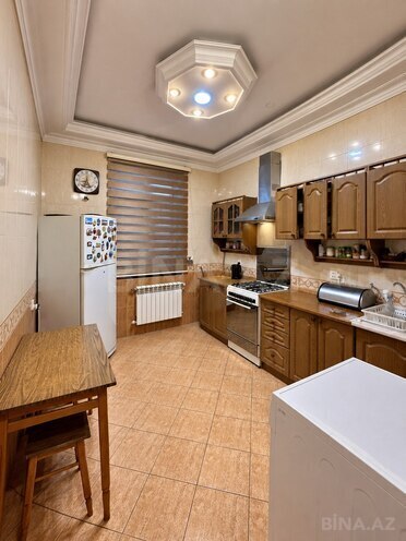 Продаётся 3-комн. вторичка 74 м², м. Нариман Нариманов, photo 4 from 12