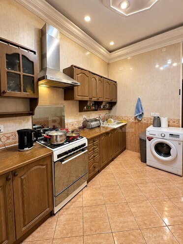 Продаётся 3-комн. вторичка 74 м², м. Нариман Нариманов, photo 5 from 12