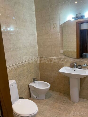 Продаётся 3-комн. новостройка 133 м², м. Низами, photo 16 from 20