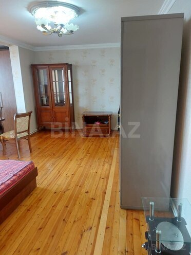 Продаётся 2-комн. вторичка 62 м², Хатаинский р., photo 5 from 15