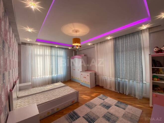 Сдаётся 3-комн. новостройка 140 м², м. Нефтчиляр, photo 5 from 12