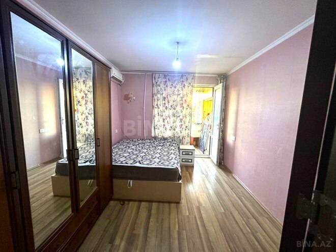 Продаётся 3-комн. вторичка 50 м², м. Ази Асланов, photo 5 from 15