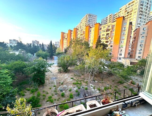 Продаётся 3-комн. вторичка 50 м², м. Ази Асланов, photo 12 from 15