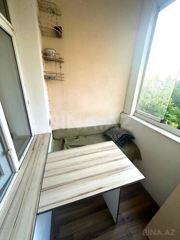 Продаётся 3-комн. вторичка 50 м², м. Ази Асланов, photo 9 from 15