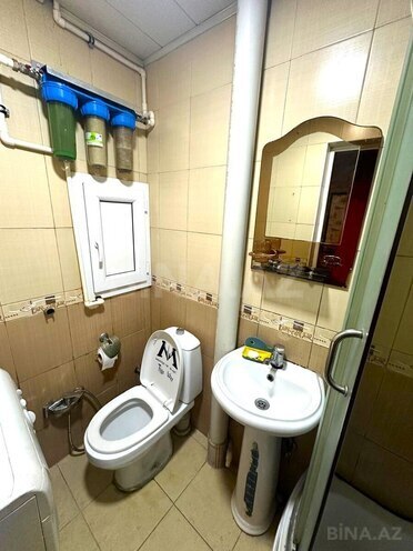 Продаётся 3-комн. вторичка 50 м², м. Ази Асланов, photo 14 from 15