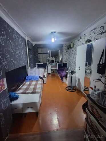 Satılır 3 otaqlı köhnə tikili 80 m², Hövsan q., photo 1 from 10